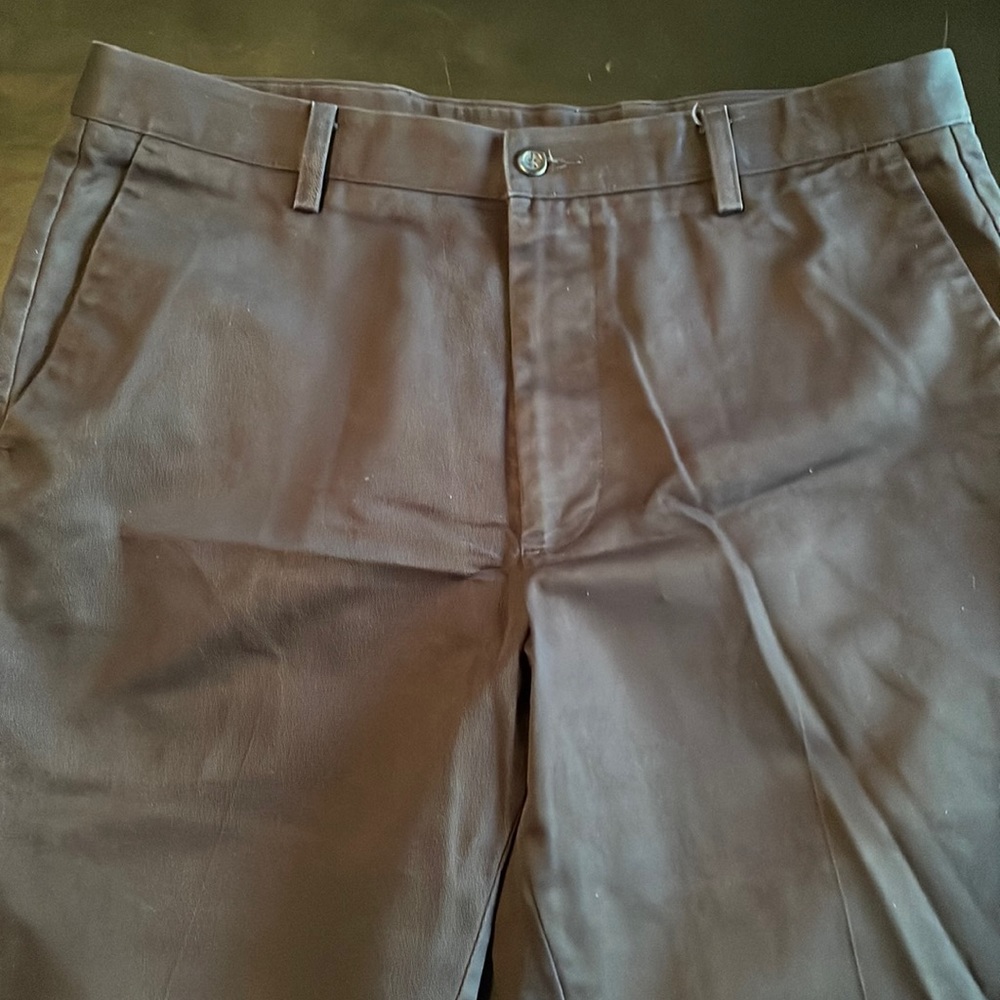 Dockers Individual Fit flat front pants navy 36x34 EUC